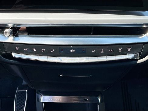 New 2026 Cadillac Lyriq V w/ LPO, Floor Liner Package image 15