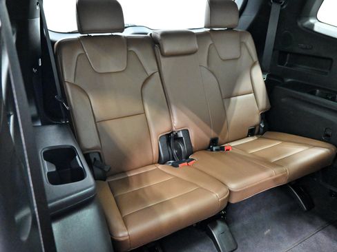 Used 2021 Kia Telluride SX w/ SX Prestige Package AWD/4WD image 32