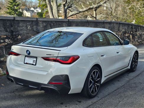 Used 2023 BMW i4 eDrive40 w/ M Sport Package image 8