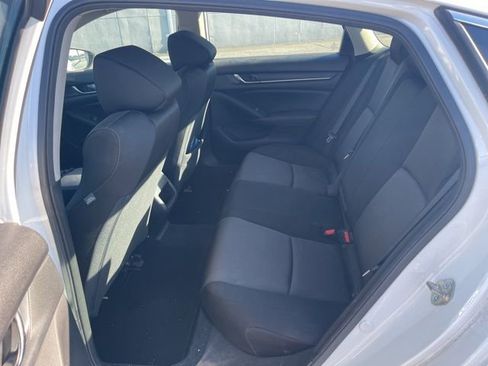 Used 2020 Honda Accord LX image 9
