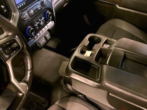 Used 2020 Chevrolet Silverado 1500 LT w/ All-Star Edition image 15