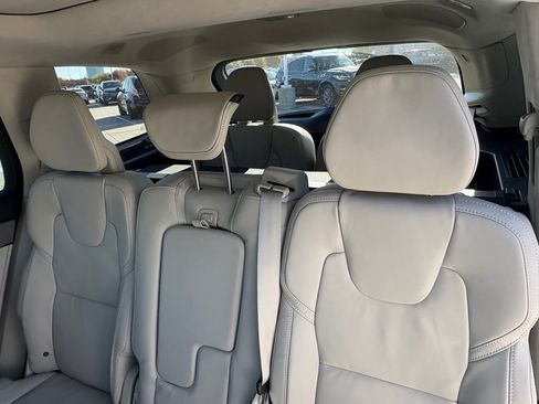 New 2026 Volvo XC90 B6 Ultra w/ Lounge Package image 23