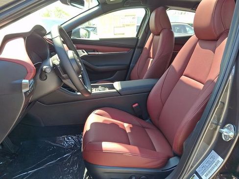 New 2026 MAZDA MAZDA3 Hatchback w/Premium Plus Pkg AWD/4WD image 9