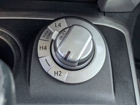 Used 2020 Toyota 4Runner SR5 Premium w/ Moonroof Package image 17