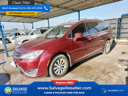 Used 2019 Chrysler Pacifica Touring-L
