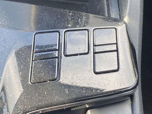 Used 2023 Kia Sportage LX FWD image 29