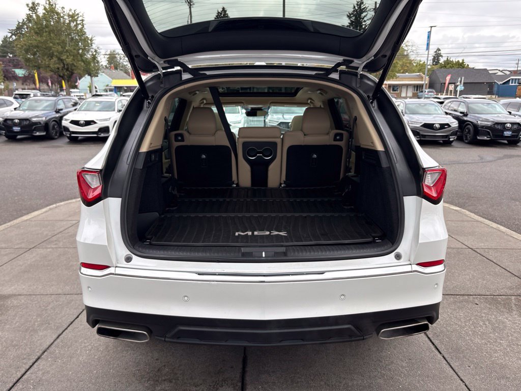 Used 2024 Acura MDX w/ Technology Package AWD/4WD image 32