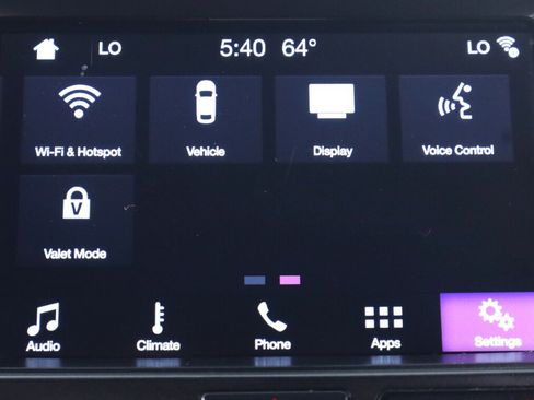 Used 2018 Ford Explorer XLT w/ Equipment Group 201A AWD/4WD image 22