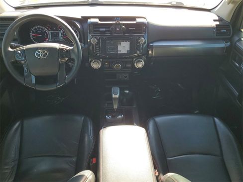 Used 2019 Toyota 4Runner TRD Off-Road Premium image 26