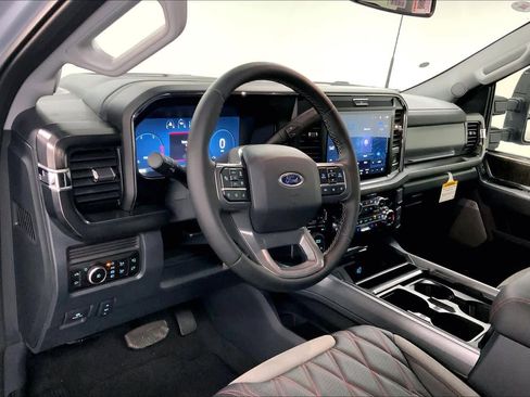 New 2026 Ford F250 Lariat w/ Black Appearance Package image 7