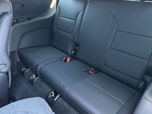 New 2026 Chevrolet Traverse RS image 15