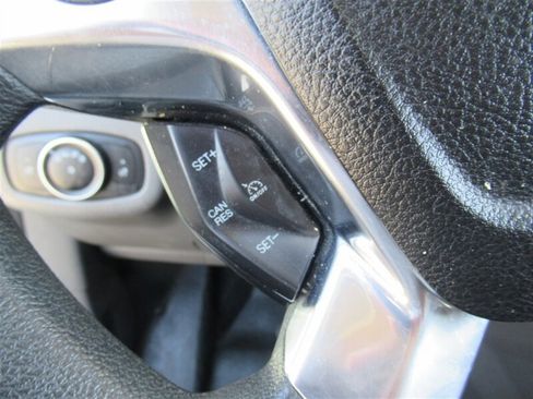 Used 2020 Ford Transit Connect XL image 36