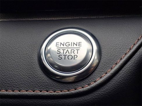 New 2026 Lincoln Nautilus Premier image 15