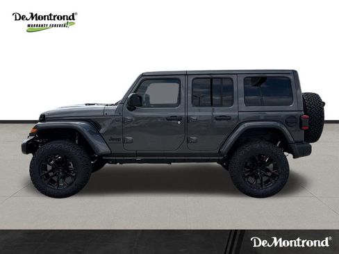 New 2025 Jeep Wrangler Unlimited Sahara w/ Safety Group AWD/4WD image 11