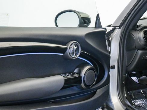 Used 2024 MINI Cooper S FWD image 25