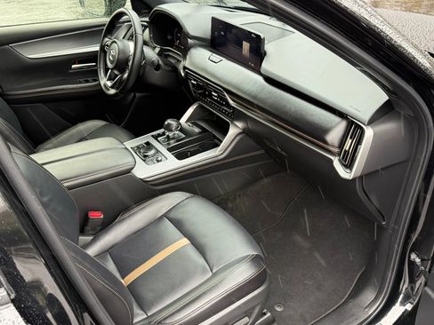 Used 2025 MAZDA CX-90 3.3 Turbo w/ Premium Plus Pkg image 13