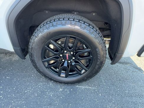 Certified 2025 GMC Sierra 1500 Elevation w/ Elevation Premium Package AWD/4WD image 7
