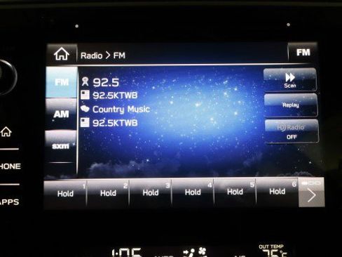 Used 2018 Subaru Outback 2.5i Limited AWD/4WD image 15
