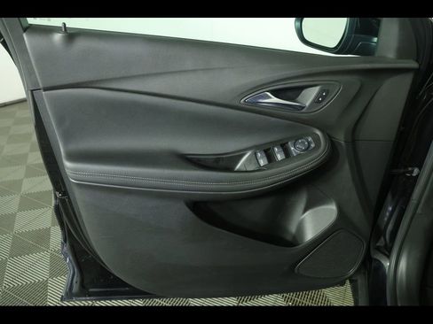 Used 2022 Buick Encore GX Preferred w/ Cold Weather Comfort Package image 19