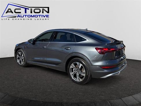 Used 2021 Audi e-tron Premium Plus w/ Premium Plus Package image 6