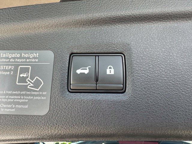 Used 2023 INFINITI QX50 Sensory AWD/4WD image 23