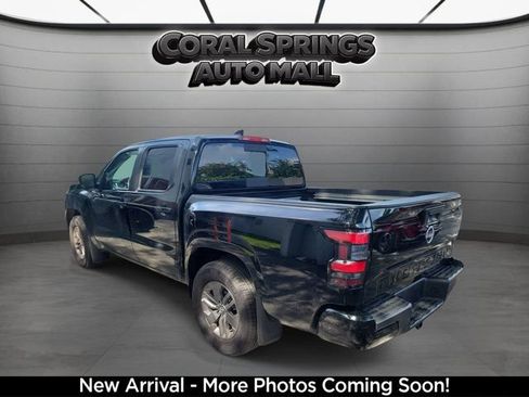 Used 2026 Nissan Frontier SV w/ SV Convenience Package RWD image 3