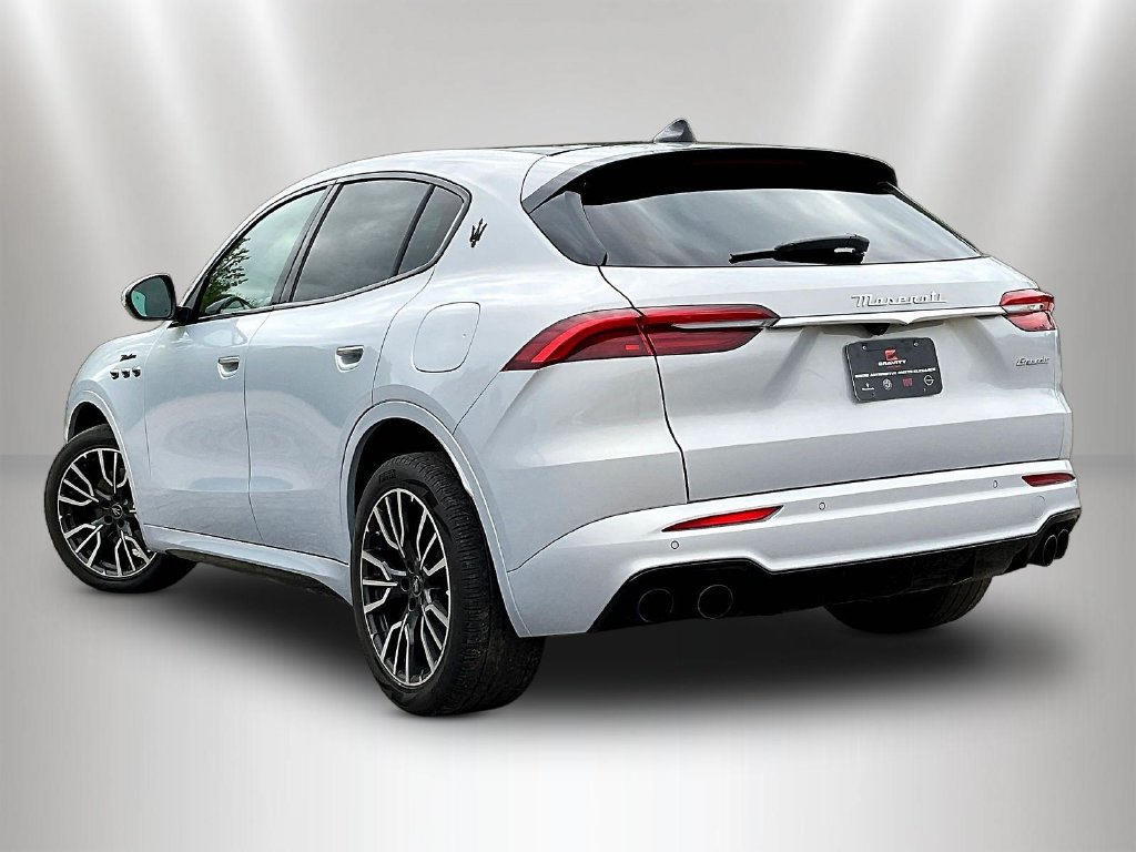 Used 2023 Maserati Grecale Modena AWD/4WD image 4