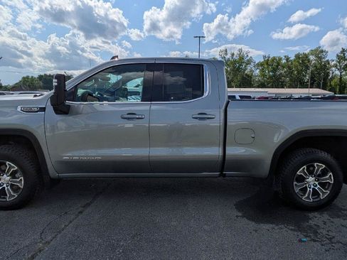 Used 2023 GMC Sierra 1500 SLE w/ X31 Off-Road Package AWD/4WD image 6