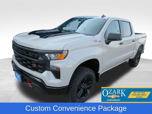New 2026 Chevrolet Silverado 1500 Custom Trail Boss AWD/4WD image 1