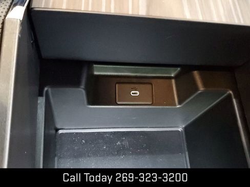 New 2025 GMC Sierra EV Denali image 30