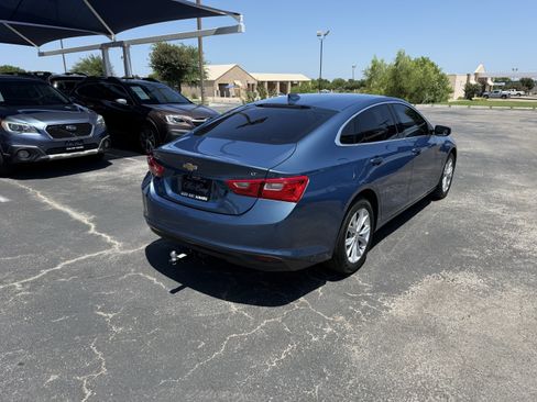 Used 2025 Chevrolet Malibu LT FWD image 7
