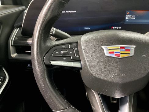 Used 2025 Cadillac XT4 Sport image 23