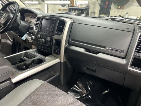 Used 2019 RAM 1500 Big Horn image 27
