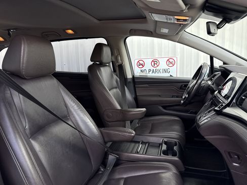 Used 2018 Honda Odyssey EX-L image 37