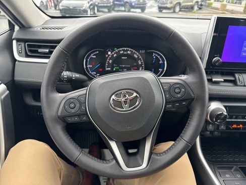 Certified 2023 Toyota RAV4 XLE Premium AWD/4WD image 22