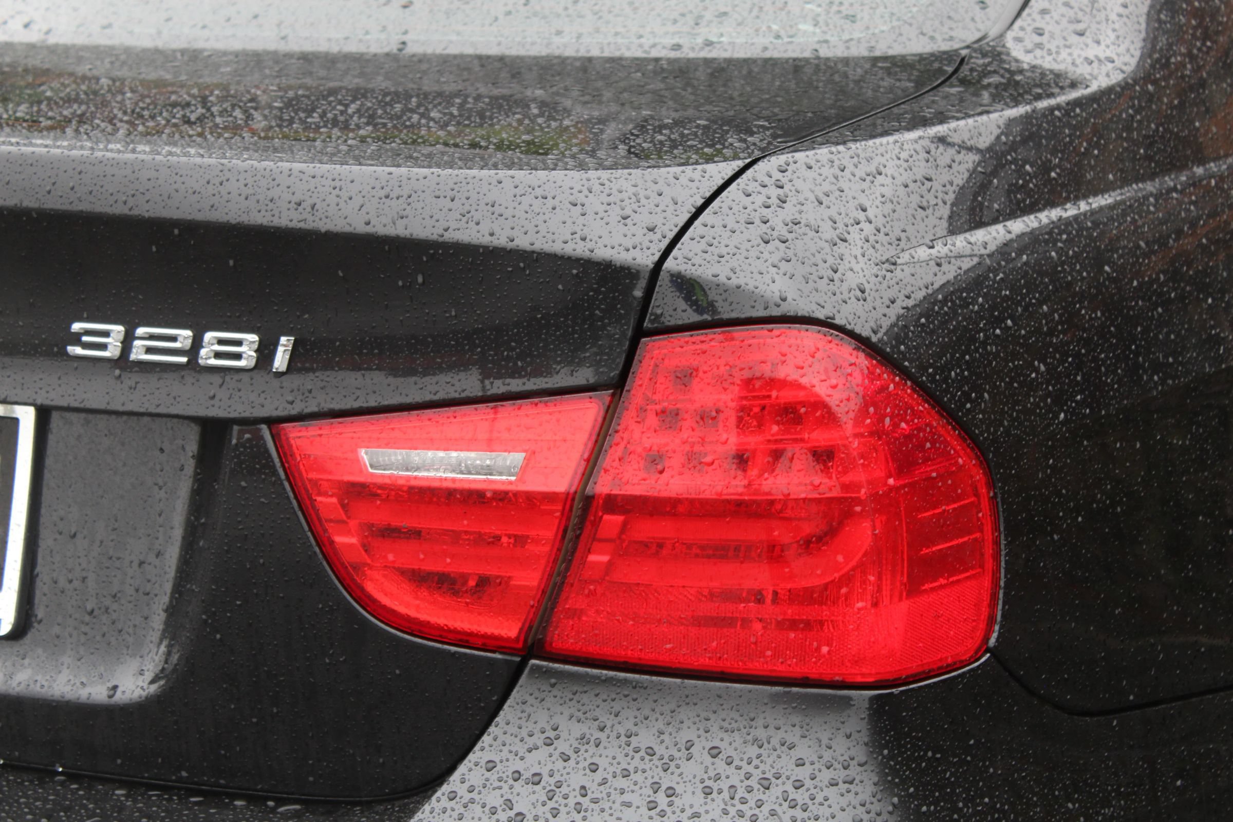Used 2011 BMW 328i xDrive Sedan AWD/4WD image 24