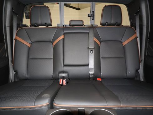 Certified 2026 GMC Canyon AT4 w/ Technology Plus Package image 30