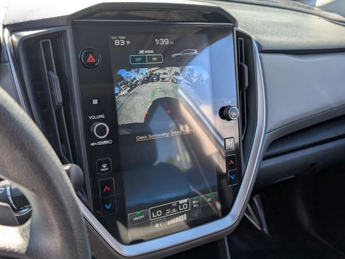 Used 2024 Subaru Crosstrek 2.0i Premium image 27