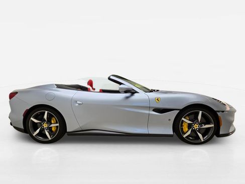Used 2023 Ferrari Portofino M RWD image 6