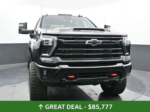 Used 2025 Chevrolet Silverado 2500 LTZ w/ Trail Boss Package image 4