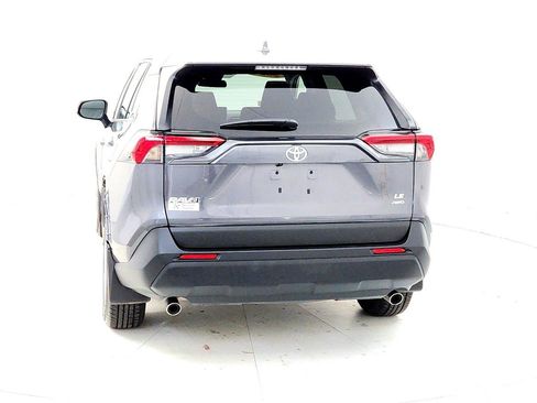 Used 2024 Toyota RAV4 LE image 7