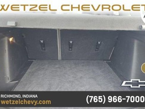 Used 2025 Chevrolet Trax ACTIV w/ Sunroof Package FWD image 7