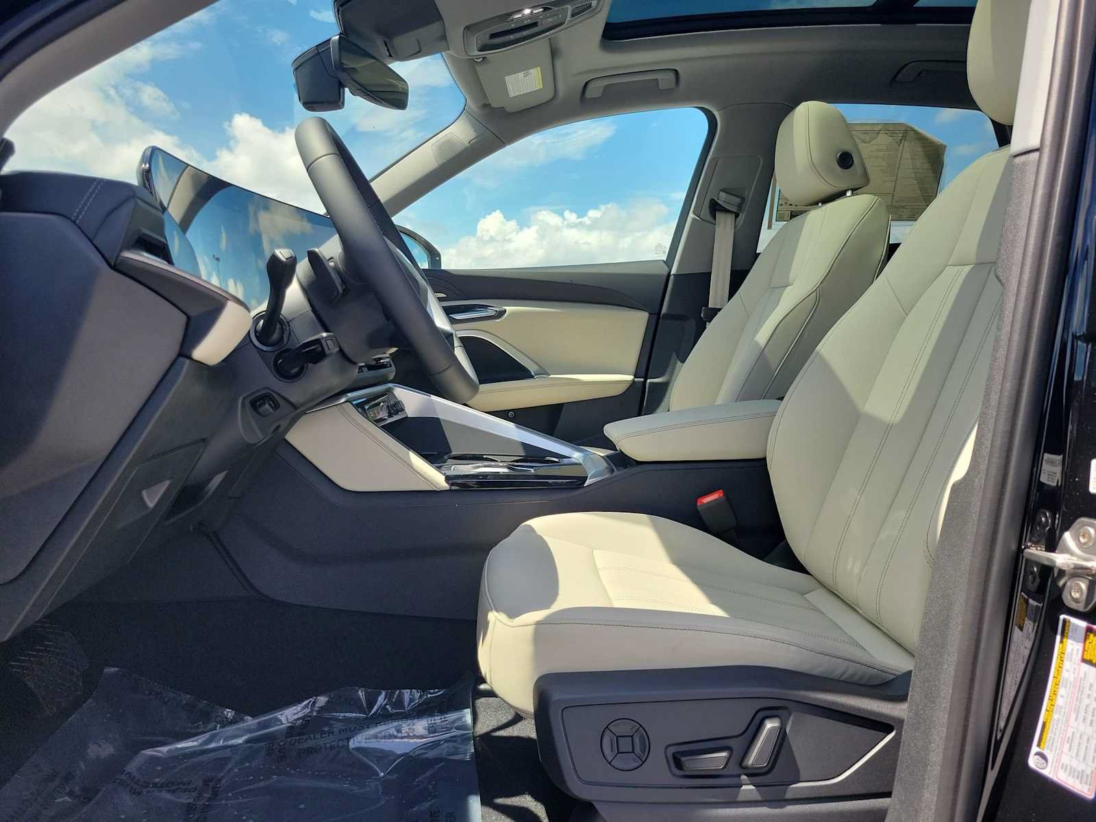 New 2026 Audi Q5 Premium Plus AWD/4WD image 15
