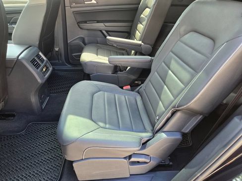 Used 2021 Volkswagen Atlas SEL Premium AWD/4WD image 23