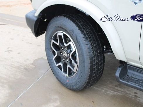 New 2026 Ford Bronco Outer Banks AWD/4WD image 5