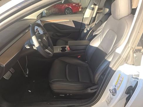 Used 2021 Tesla Model 3 Performance AWD/4WD image 9