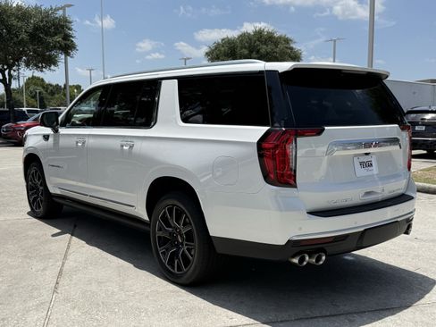 Used 2023 GMC Yukon XL Denali w/ Max Trailering Package AWD/4WD image 7