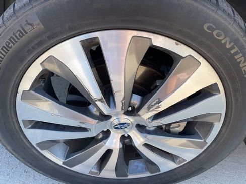 Used 2019 Subaru Ascent Touring w/ Popular Package #3 image 8