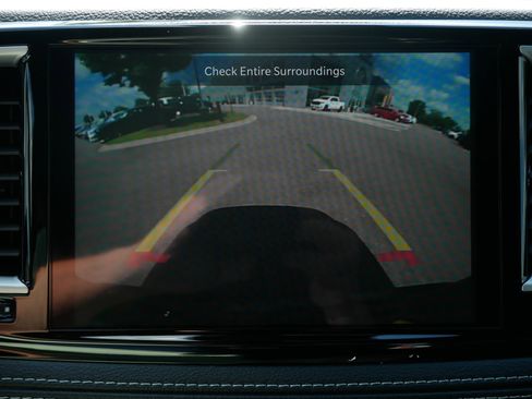 New 2026 Chrysler Pacifica Select image 18