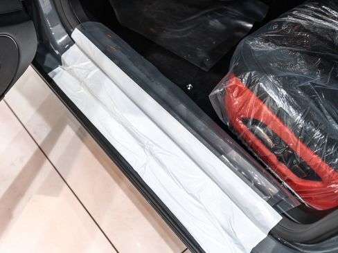 Used 2025 Karma Revero Luxury image 40